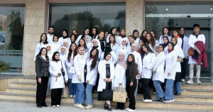 زيارة علمية اطلاعية لطلاب كلية التجميل والعناية الصحية إلى مشفى الدكتور فرزات أيوب الجامعي
