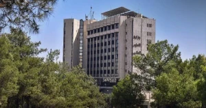 منحتين دراسيتين مقدمتين من سلطنة عُمان للمرحلة الجامعية الأولى